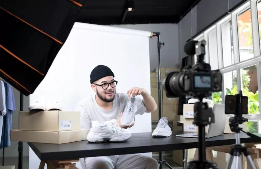 7 Tren Influencer Marketing 2023 yang Tak Boleh Marketer Abaikan