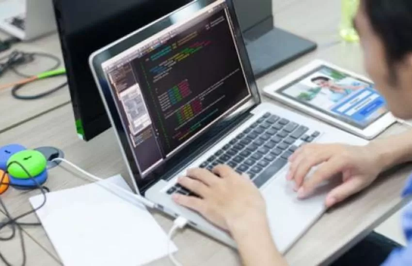 Era Transformasi Digital akan Memunculkan Profesi Baru, Ini Pekerjaan Bidang Teknologi Informasi yang Paling Diburu
